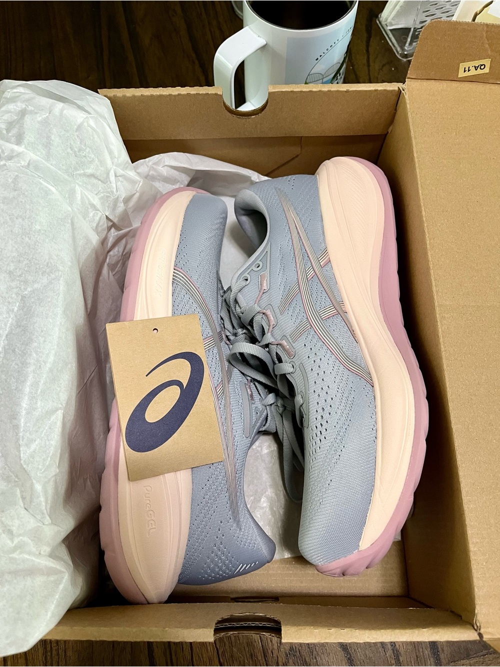 ASICS Cumulus 28- Like New